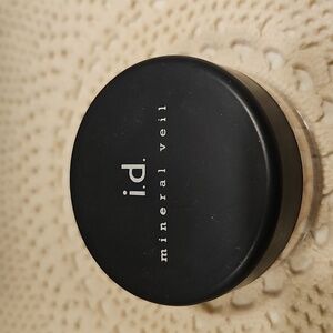 New Bare Escentuals Mineral Veil Powder .06oz